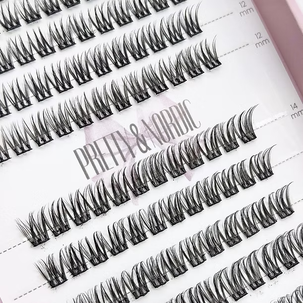 Bare Bloom Lash Clusters 🌸(Förlimmade – Naturliga)