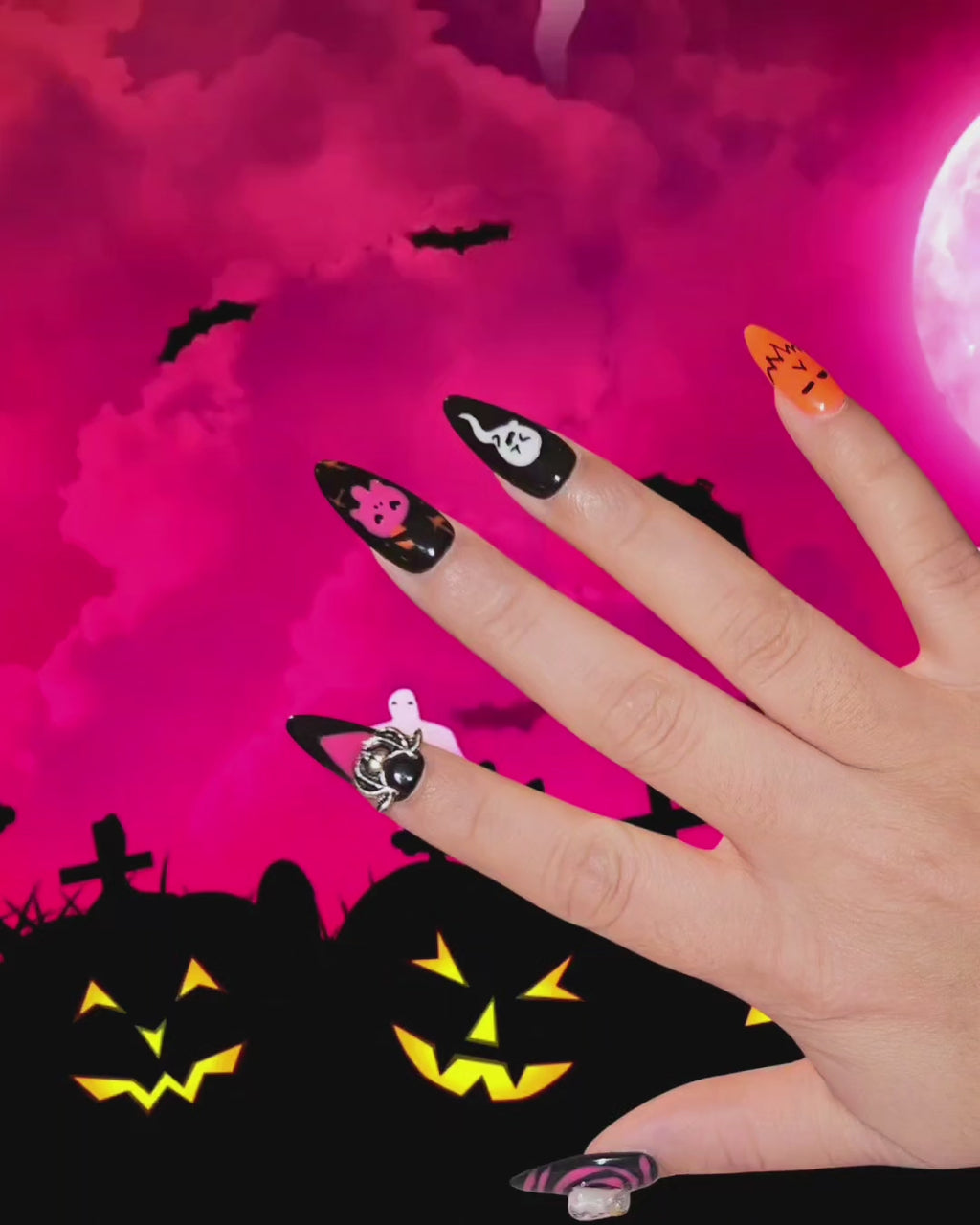 Boo, Babe! 👻💞