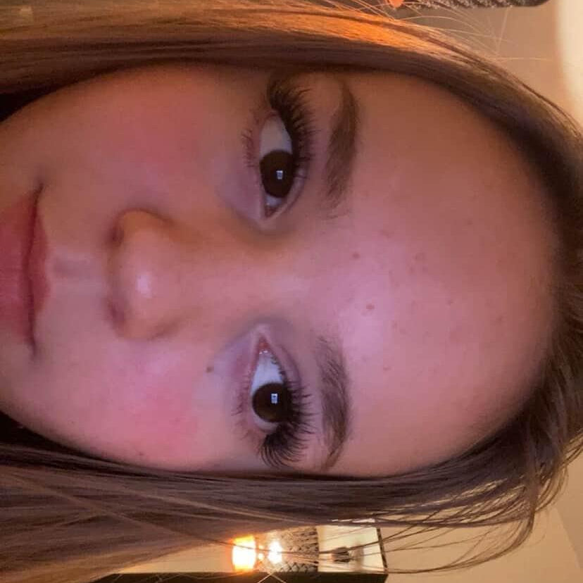 Bare Bloom Lash Clusters 🌸(Förlimmade – Naturliga)